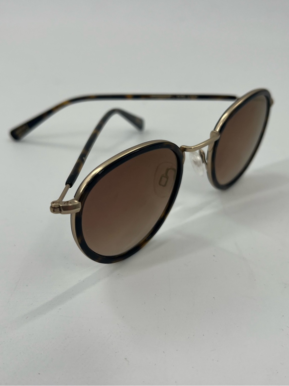 D'BLANC X AMUSE - PROLOGUE - TORTOISE GOLD SUNGLASSES